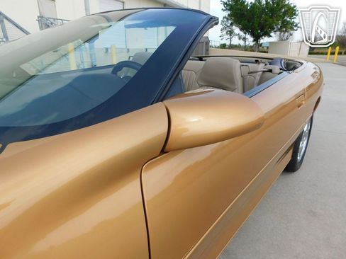 Used 1998 Chevrolet Camaro Z28 image 35