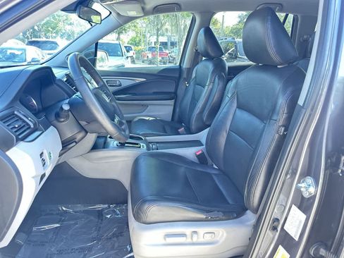 Used 2020 Honda Pilot EX image 13