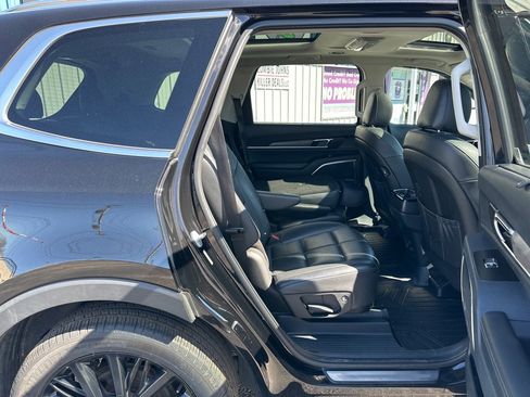 Used 2020 Kia Telluride SX FWD image 22