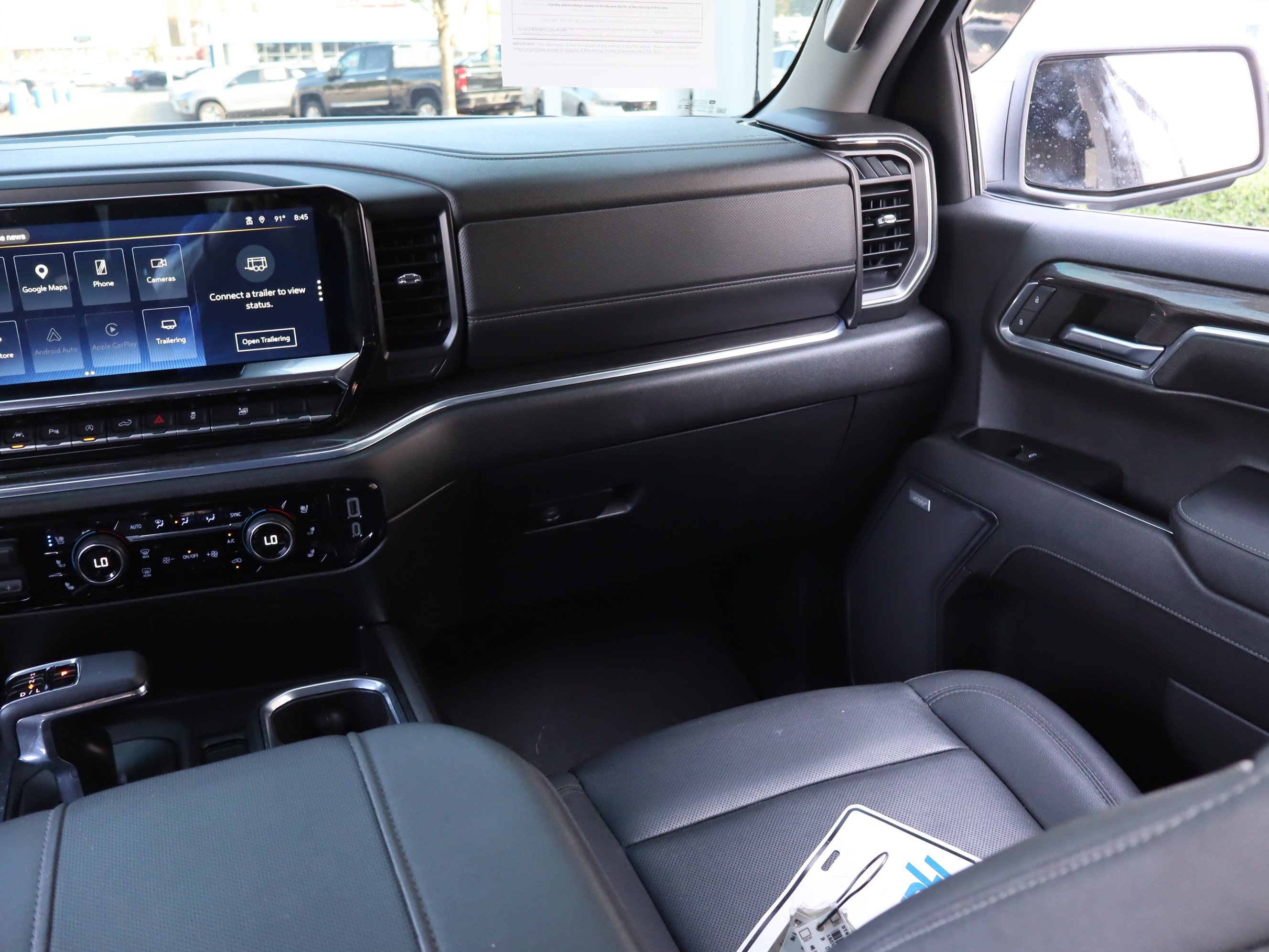 Used 2024 Chevrolet Silverado 1500 LTZ w/ Technology Package AWD/4WD image 16