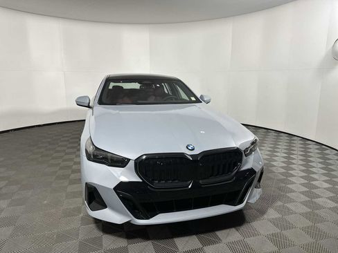 New 2026 BMW 530i xDrive w/ M Sport Package image 6