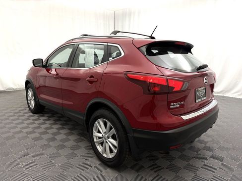 Used 2018 Nissan Rogue Sport SV w/ SV All-Weather Package image 5