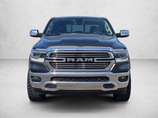 Used 2019 RAM 1500 Laramie video 2