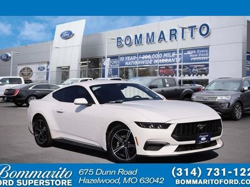 Certified 2025 Ford Mustang Coupe RWD image 1