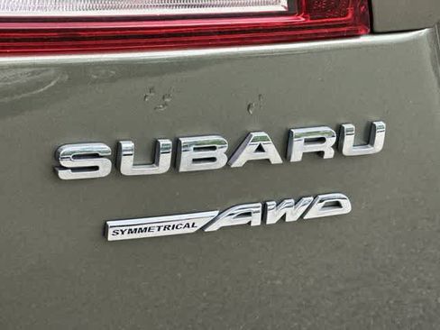 Used 2017 Subaru Outback 2.5i Touring w/ Popular Package #5A AWD/4WD image 28