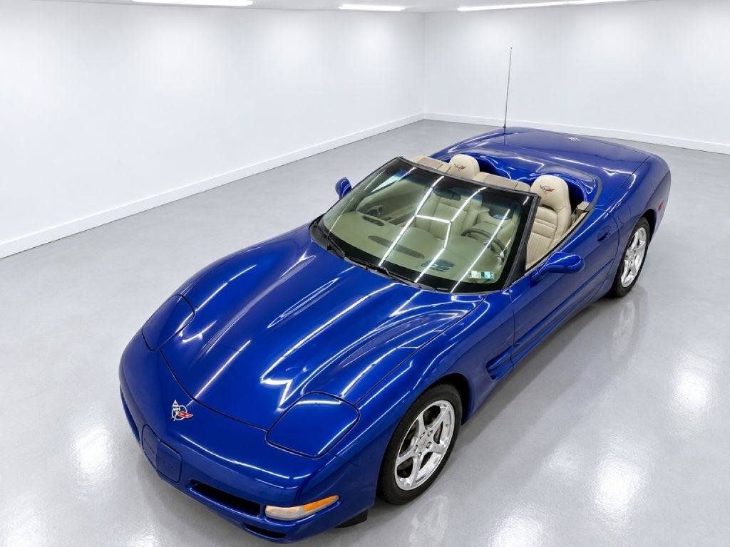 Used 2004 Chevrolet Corvette Convertible w/ Preferred Equipment Group RWD image 23