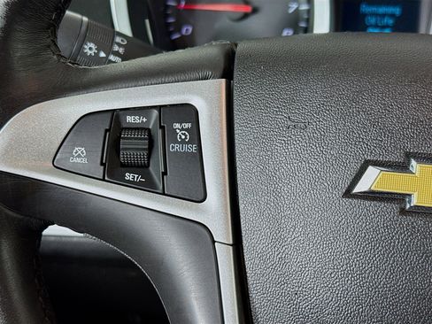 Used 2017 Chevrolet Equinox LT w/ Convenience Package image 13