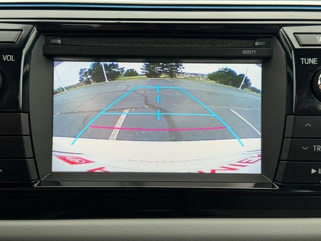 Certified 2016 Toyota Corolla LE FWD image 35