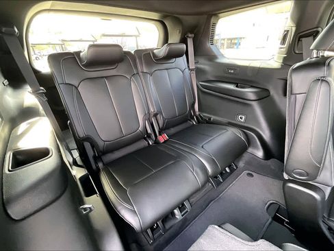 New 2025 Jeep Grand Cherokee L Limited image 22