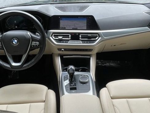 Used 2021 BMW 330i Sedan w/ Convenience Package image 16