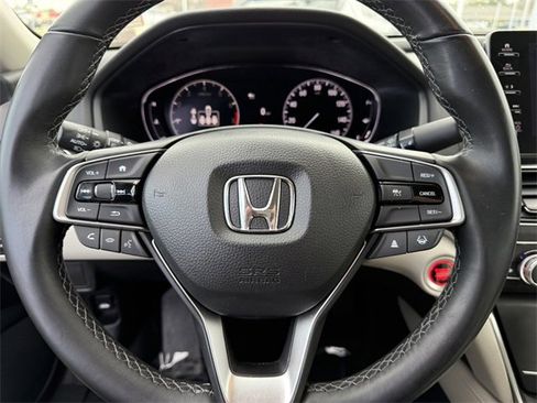 Used 2022 Honda Accord EX-L image 25