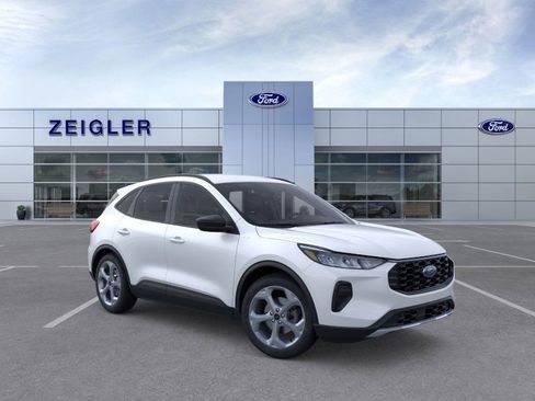 New 2026 Ford Escape ST-Line w/ Cold Weather Package image 7
