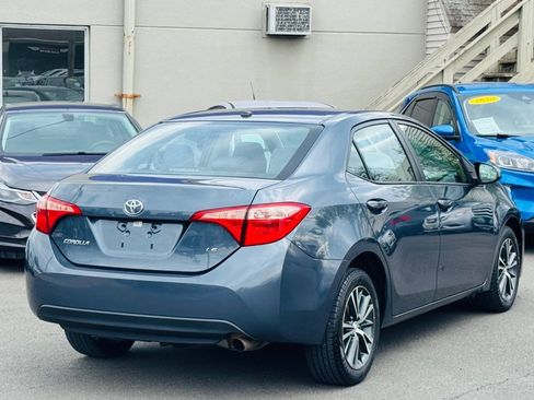 Used 2017 Toyota Corolla LE w/ LE Premium Package w/Moonroof FWD image 7