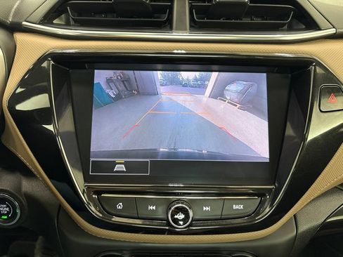 Used 2022 Chevrolet TrailBlazer ACTIV w/ Sun and Liftgate Package AWD/4WD image 38
