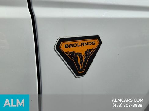 Used 2024 Ford Bronco Badlands image 27