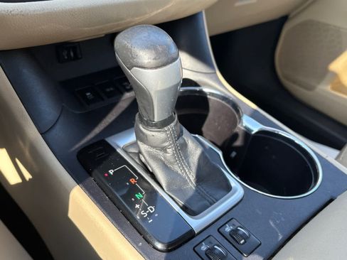 Used 2015 Toyota Highlander XLE AWD/4WD image 8