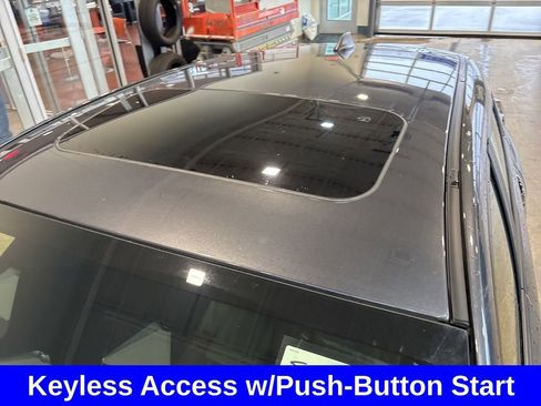 Used 2025 Subaru Impreza 2.0i Sport image 11