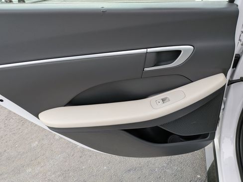 Used 2025 Hyundai Sonata SEL image 25