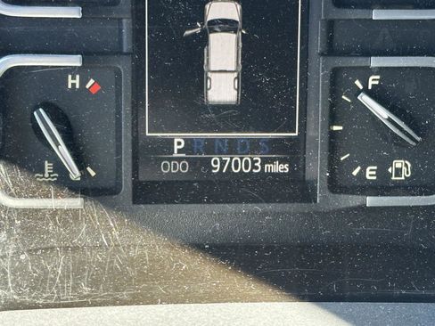 Used 2019 Toyota Tundra SR5 w/ TRD Sport Package image 12