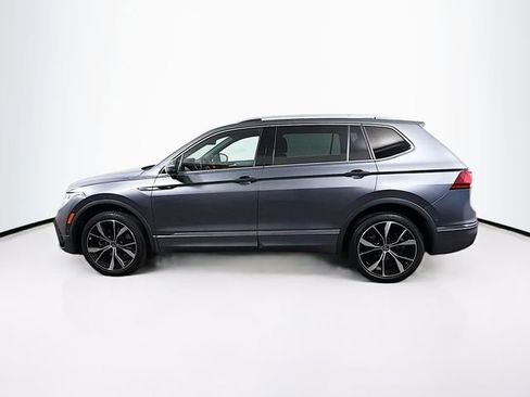 Used 2022 Volkswagen Tiguan SEL R-Line image 4