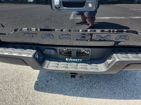 Used 2023 Toyota Tacoma Limited w/ Nightshade Package AWD/4WD image 5