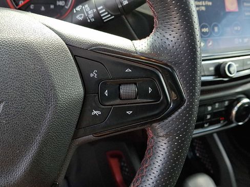 Used 2023 Chevrolet TrailBlazer RS w/ Sun and Liftgate Package image 22