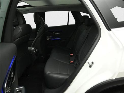 Certified 2025 Mercedes-Benz GLC 350e GLC 350e image 19