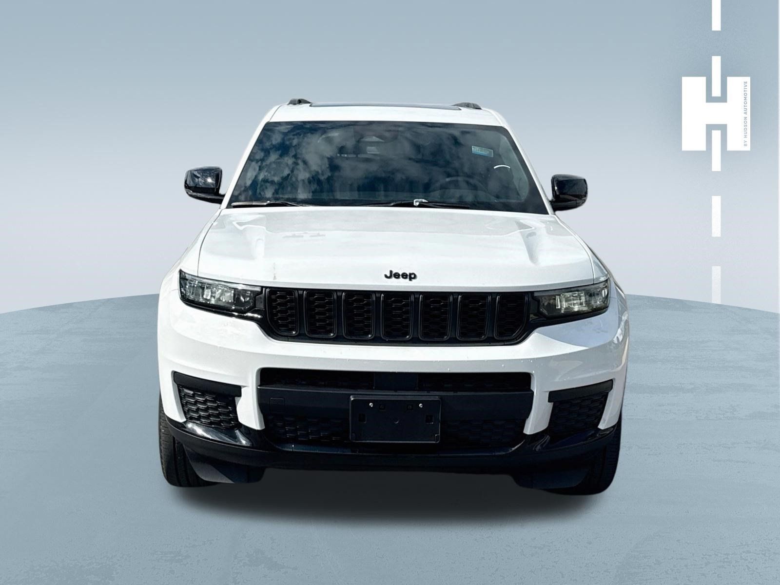 Used 2023 Jeep Grand Cherokee L Laredo AWD/4WD image 2