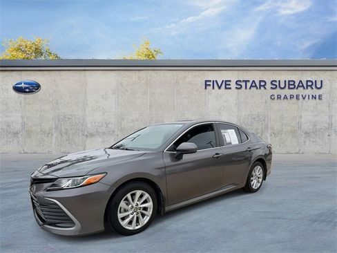 Used 2023 Toyota Camry LE image 4