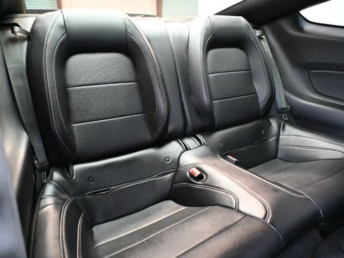 Used 2020 Ford Mustang GT Premium w/ GT Performance Package RWD image 38