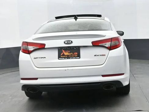 Used 2012 Kia Optima SX w/ Premium Pkg FWD image 8