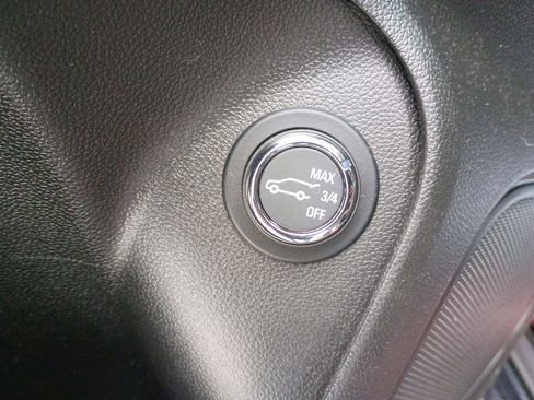 Used 2024 Buick Encore GX Sport Touring w/ Comfort Package image 28