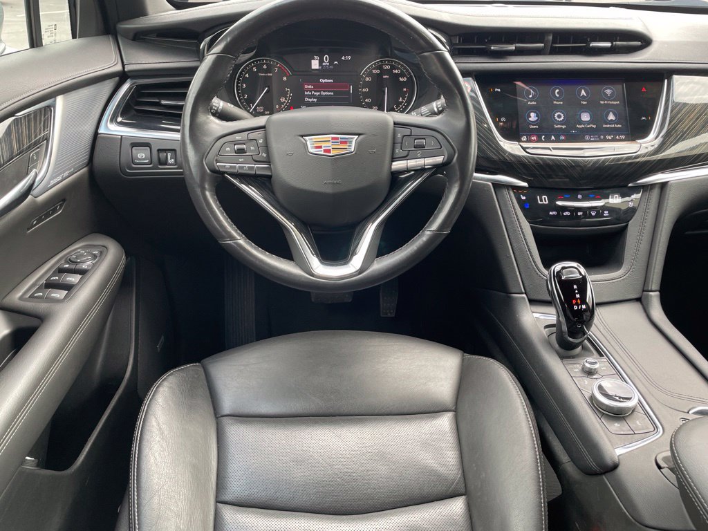 Used 2024 Cadillac XT6 Premium Luxury FWD image 19