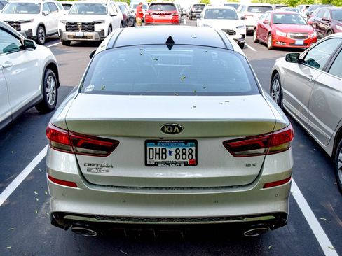 Used 2020 Kia Optima Premium FWD image 17