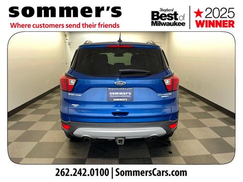 Used 2019 Ford Escape Titanium w/ U9j03 - Titanium Tow Package AWD/4WD image 4