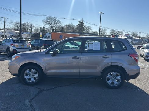 Used 2014 Subaru Forester 2.5i image 9