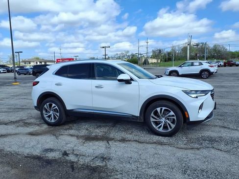 Used 2023 Buick Envision Essence FWD image 9