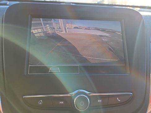 Certified 2024 Chevrolet Equinox LT image 30