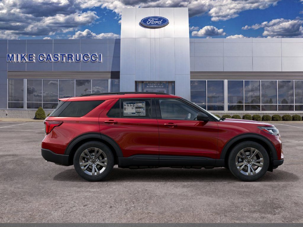 New 2027 Ford Explorer Active w/ Active Comfort Package AWD/4WD image 5