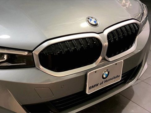 Used 2023 BMW 330i Sedan image 29