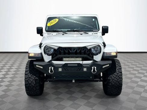 Used 2020 Jeep Wrangler Unlimited Sahara AWD/4WD image 2