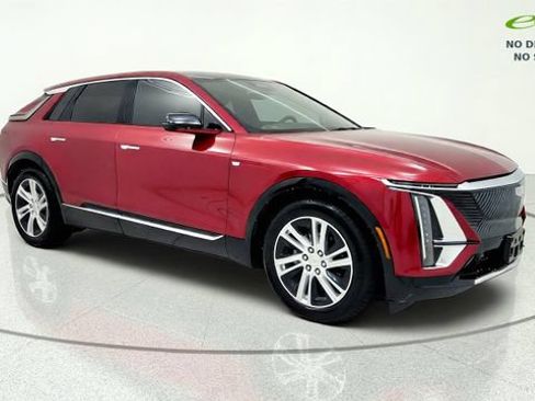 Used 2024 Cadillac Lyriq Tech w/ LPO, Floor Liner Package AWD/4WD image 1