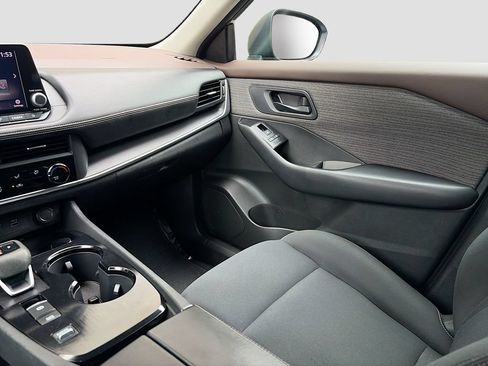 Used 2023 Nissan Rogue S FWD image 22