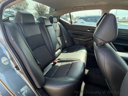Used 2020 Nissan Altima 2.5 SR FWD image 15