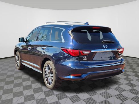 Used 2019 INFINITI QX60 Luxe w/ Sensory Package image 3