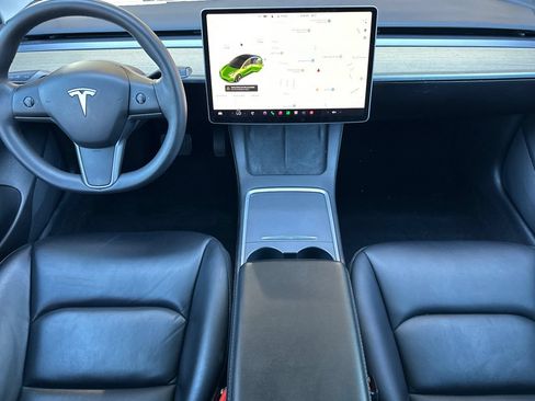 Used 2021 Tesla Model 3 Standard Range Plus RWD image 12