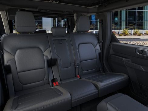 New 2025 Ford Bronco Outer Banks image 11