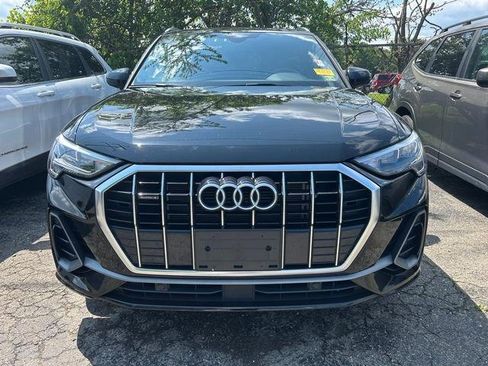 Used 2022 Audi Q3 2.0T Premium w/ Convenience Package image 8