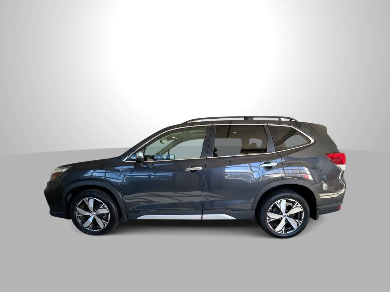 Used 2019 Subaru Forester Touring AWD/4WD image 5