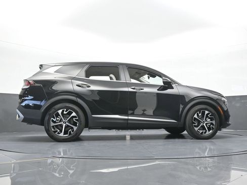 Used 2024 Kia Sportage EX FWD image 61